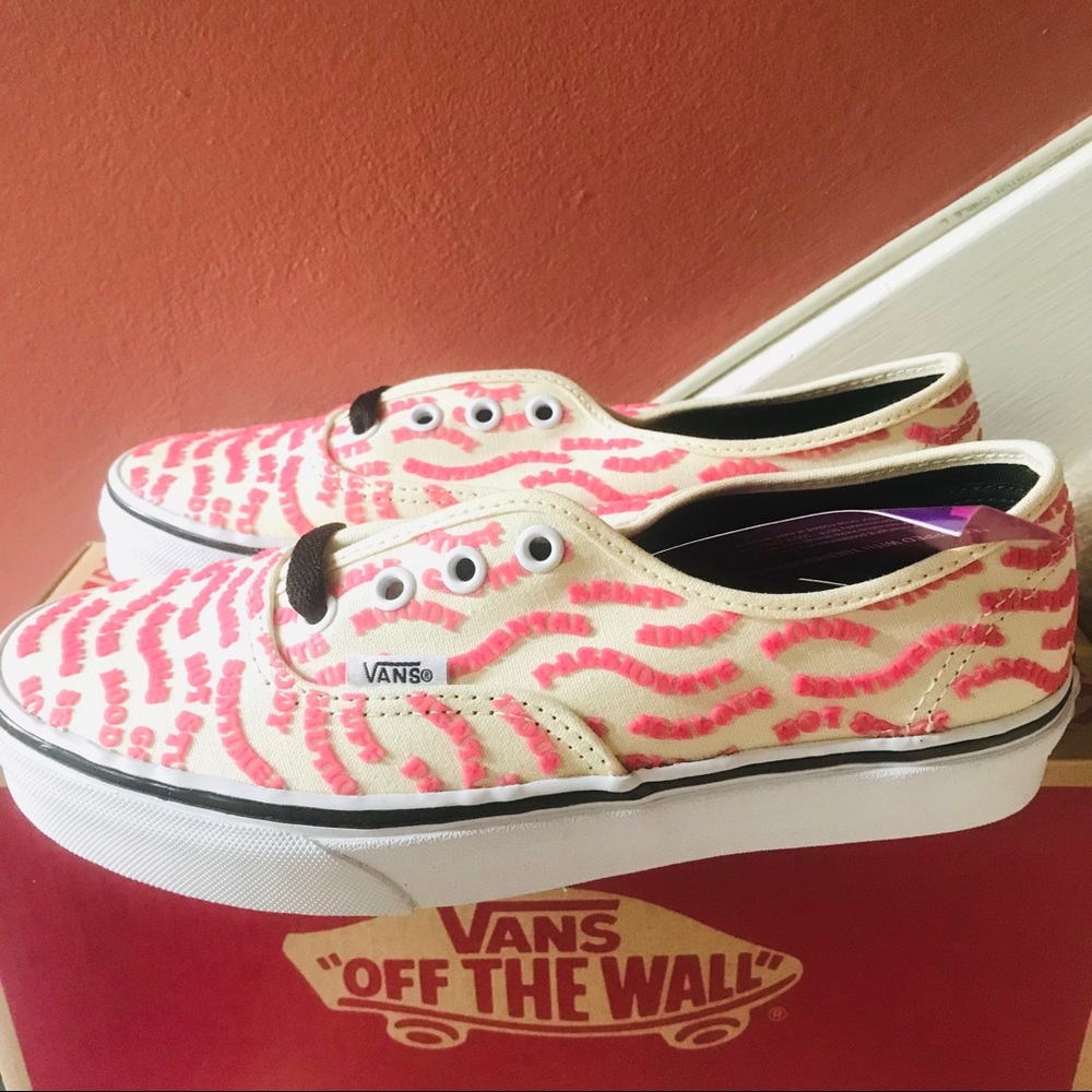 Vans Magic Oracle Authentic Shoe - Picture 2 of 3